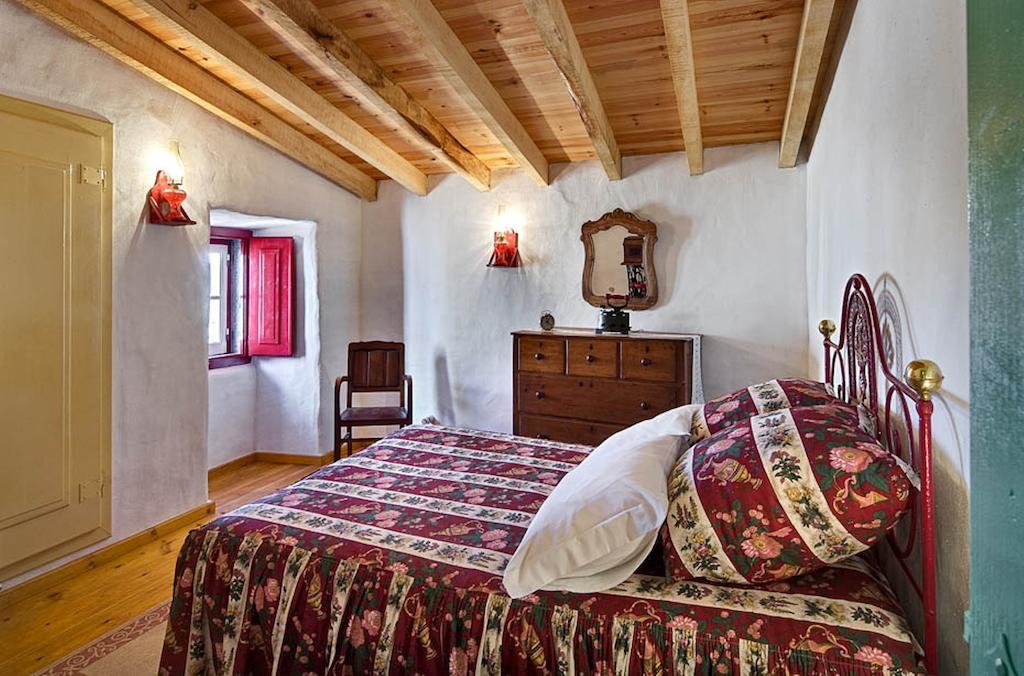 Aldeia Da Mata Pequena Hotel Mafra Phòng bức ảnh
