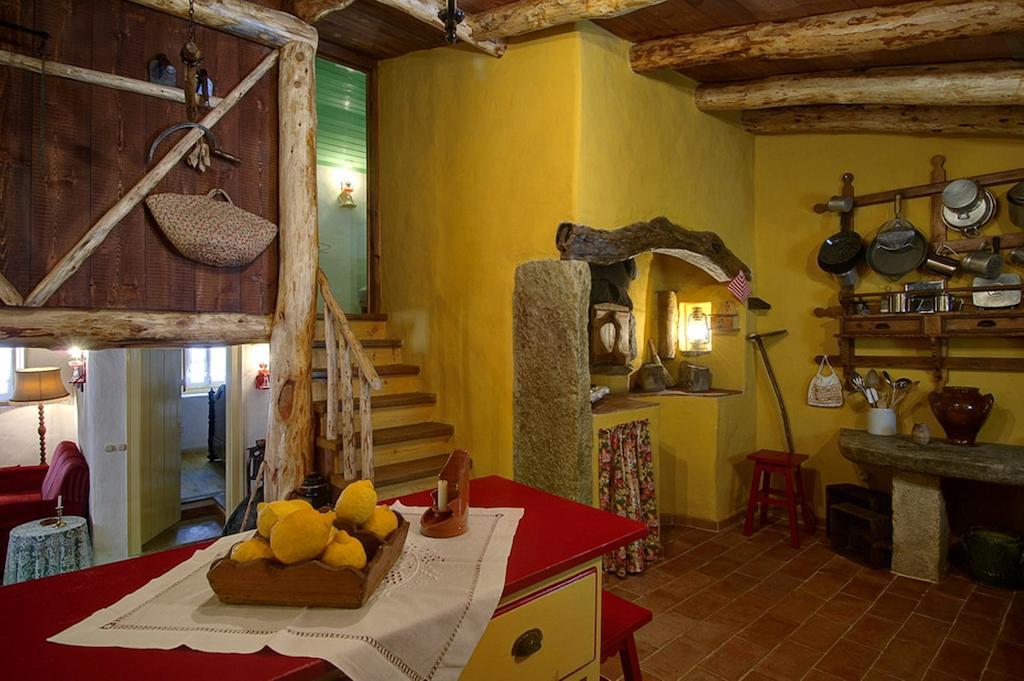 Aldeia Da Mata Pequena Hotel Mafra Phòng bức ảnh