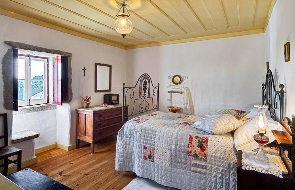 Aldeia Da Mata Pequena Hotel Mafra Phòng bức ảnh